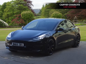 Tesla - Model 3