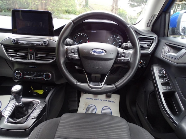 Used Ford Focus for sale - 76179637: Photo 18
