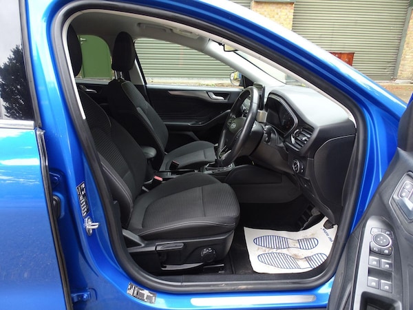 Used Ford Focus for sale - 76179637: Photo 19