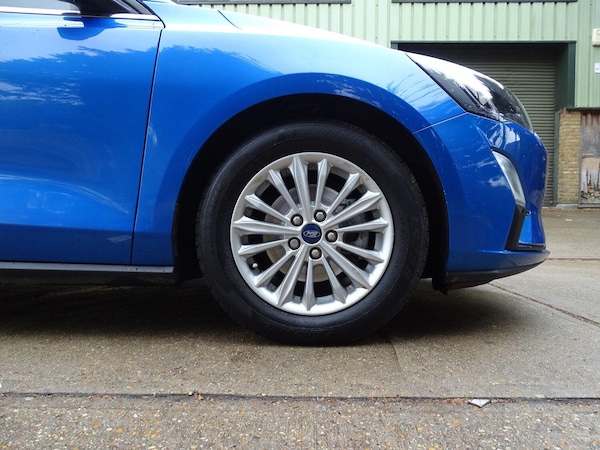 Used Ford Focus for sale - 76179637: Photo 9