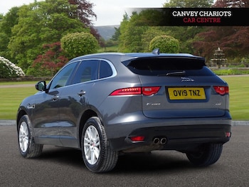 Used Jaguar F-Pace 2019 for sale - 79201435: Photo