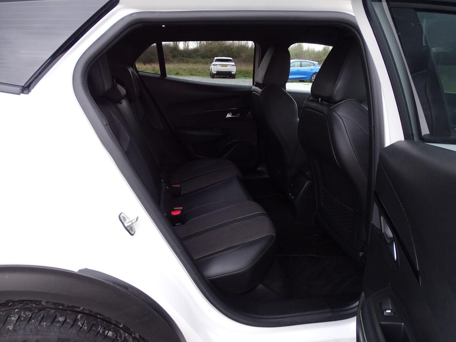 Used Peugeot 2008 2022 for sale - 76771871: Photo 12