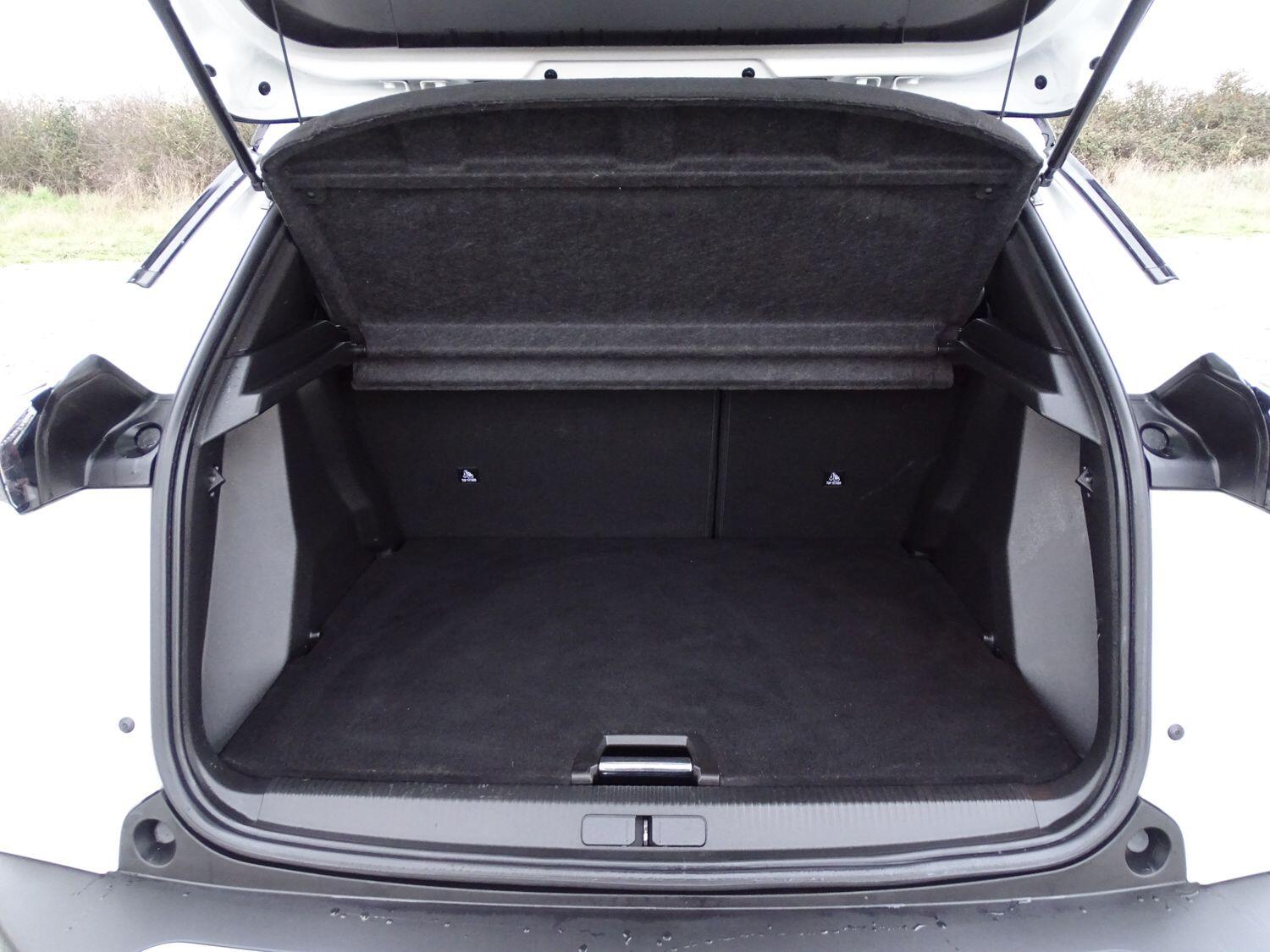 Used Peugeot 2008 2022 for sale - 76771871: Photo 13