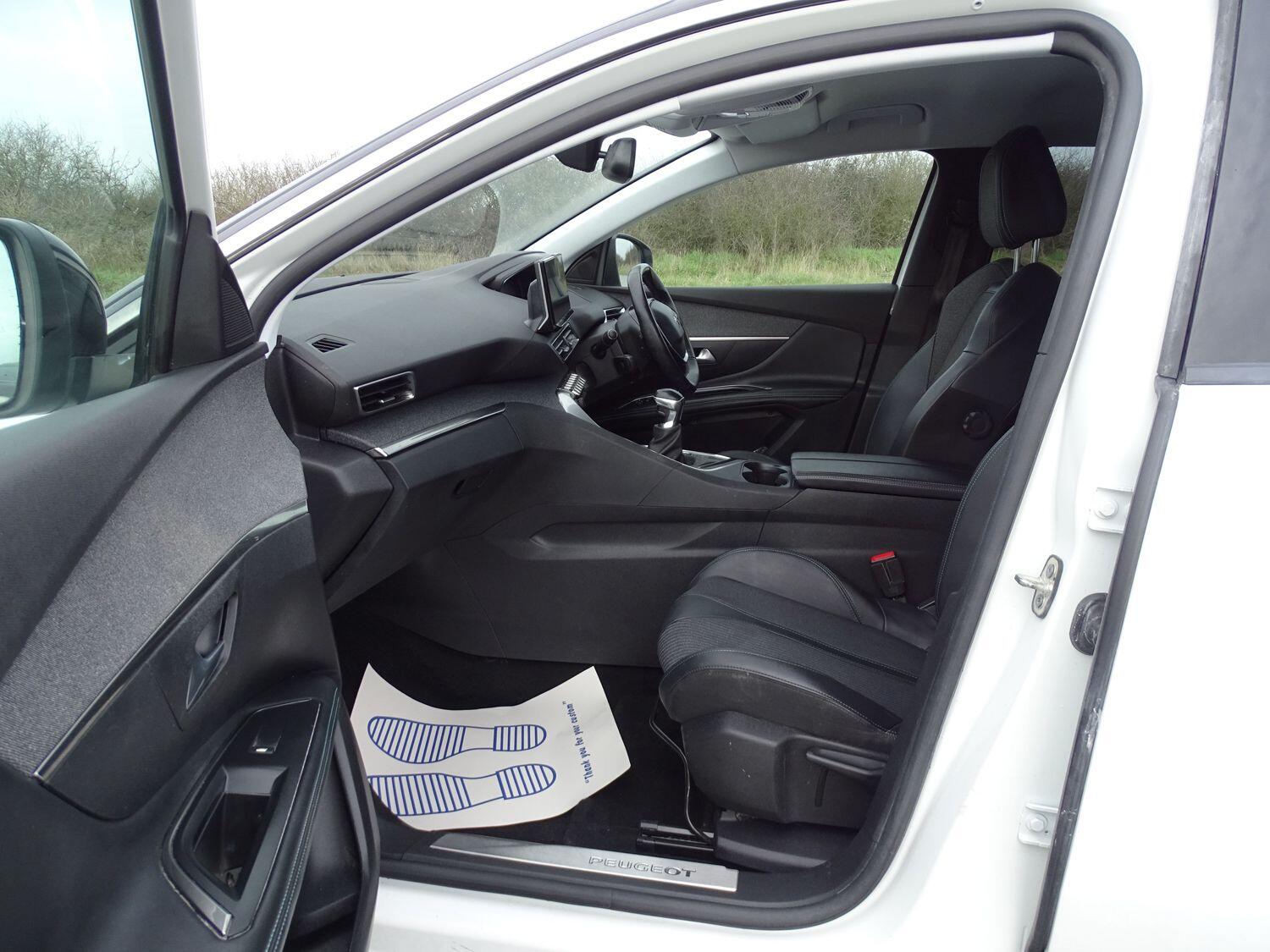 Used Peugeot 3008 2022 for sale - 77396423: Photo 15