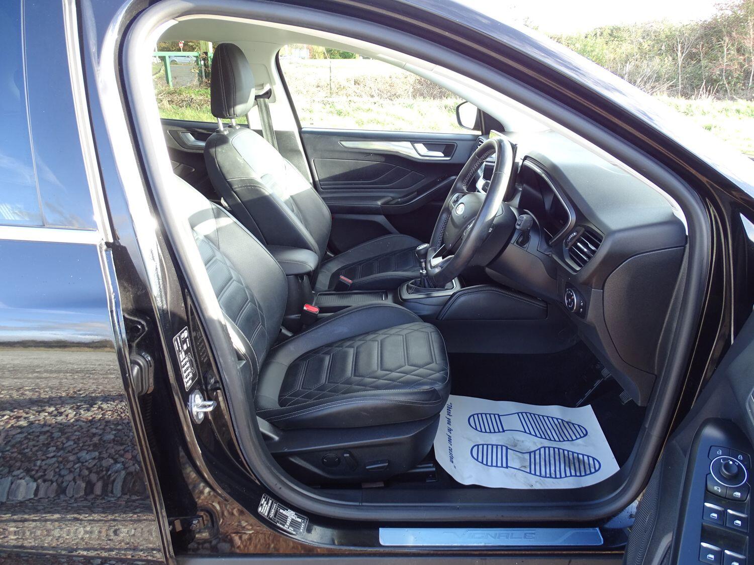 Used Ford Focus 2022 for sale - 76337542: Photo 10