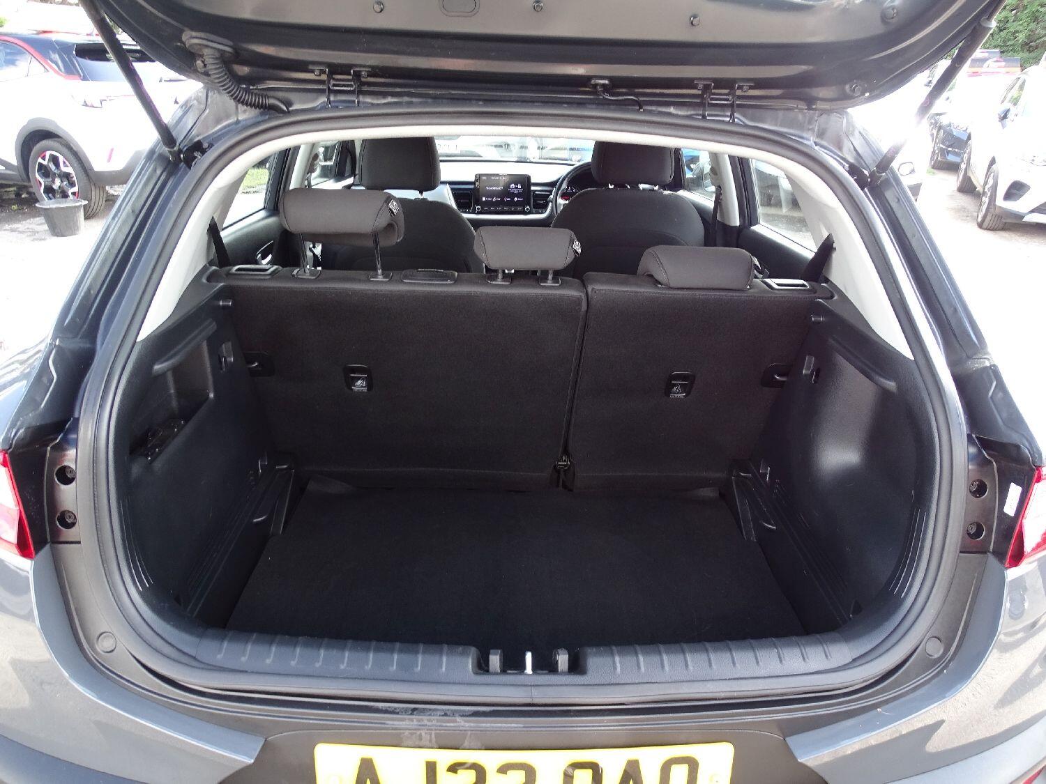 Used Kia Stonic 2022 for sale - 75884918: Photo 13