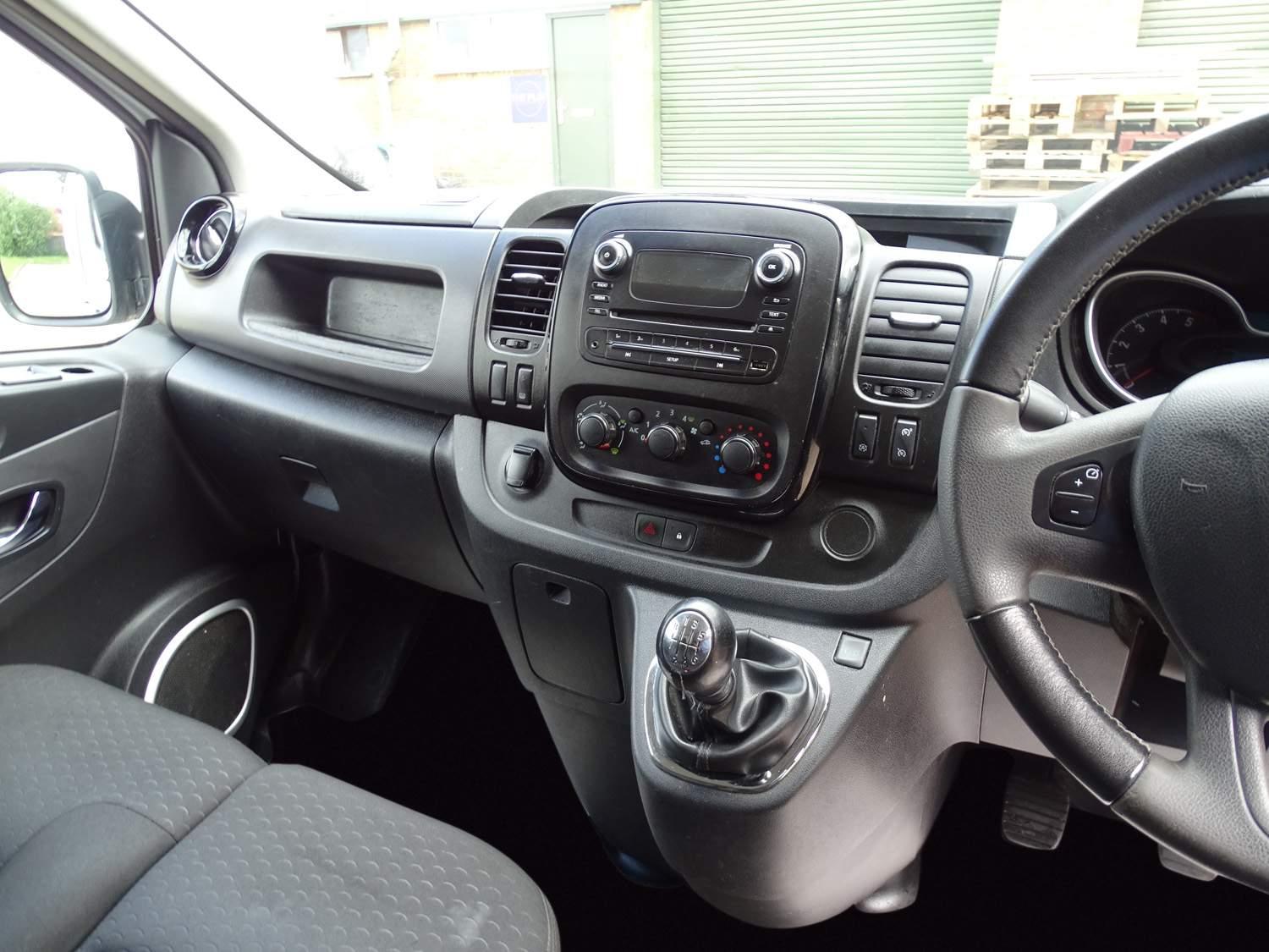 Used Vauxhall Vivaro 2018 for sale - 76988784: Photo 19