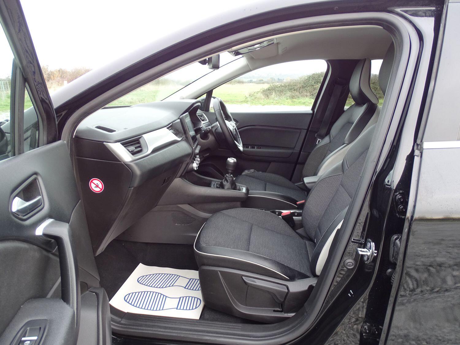 Used Renault Captur 2022 for sale - 76632625: Photo 13