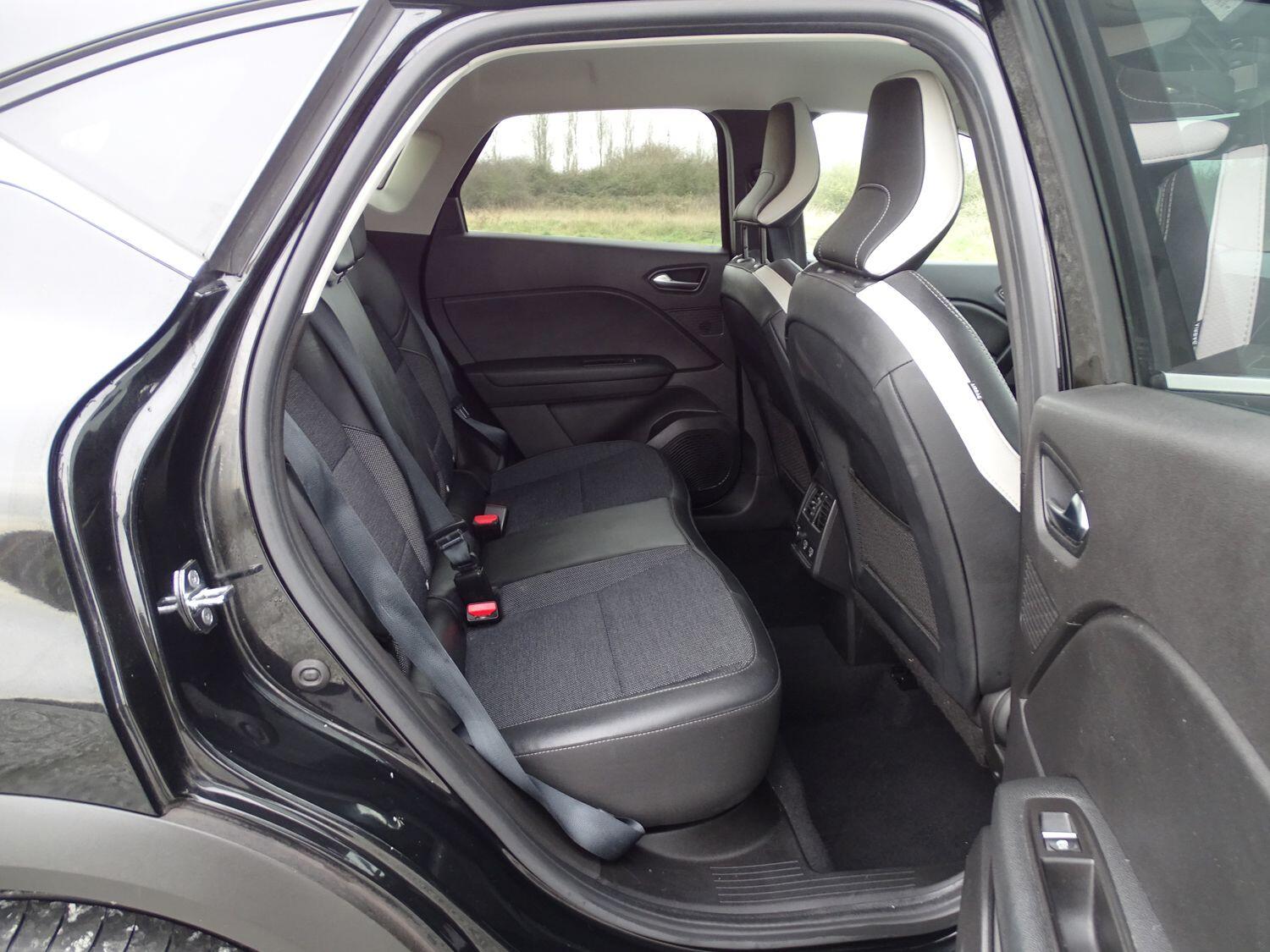 Used Renault Captur 2022 for sale - 76632625: Photo 16