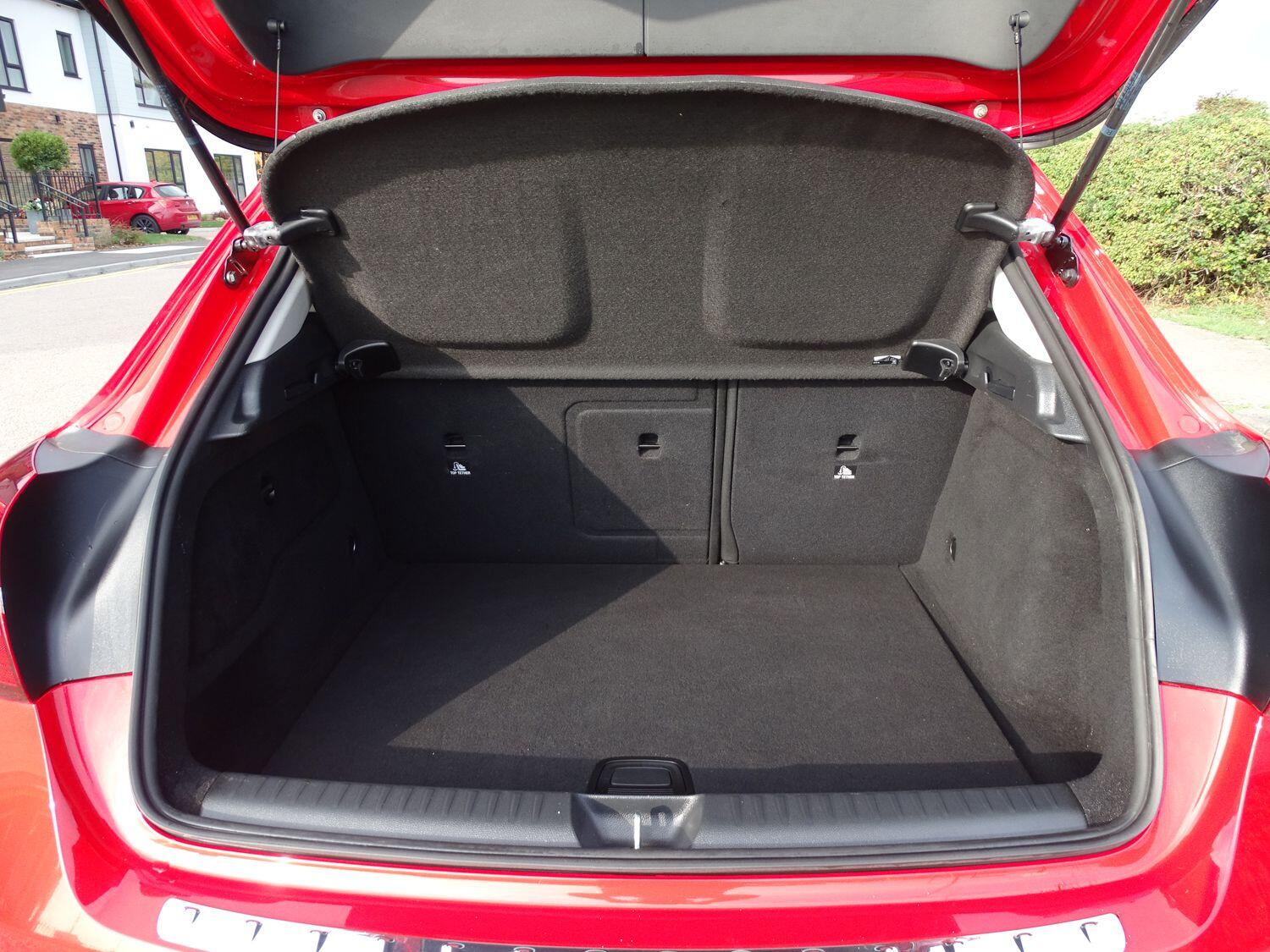 Used Mercedes-Benz GLA 2018 for sale - 76247182: Photo 17