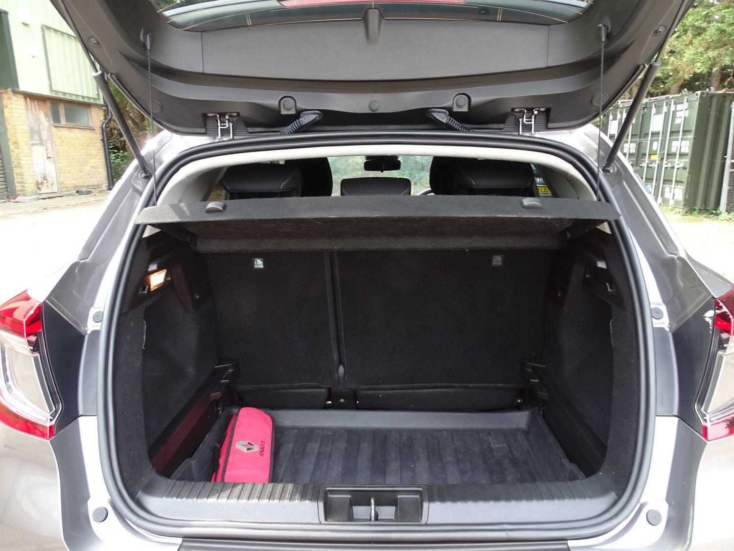 Used Renault Captur 2022 for sale - 76991089: Photo 15