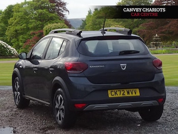 Used Dacia Sandero Stepway 2022 for sale - 76632879: Photo