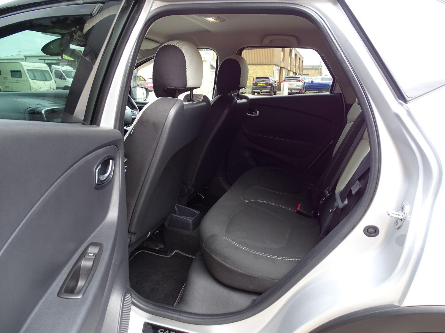 Used Renault Captur 2019 for sale - 76295868: Photo 14