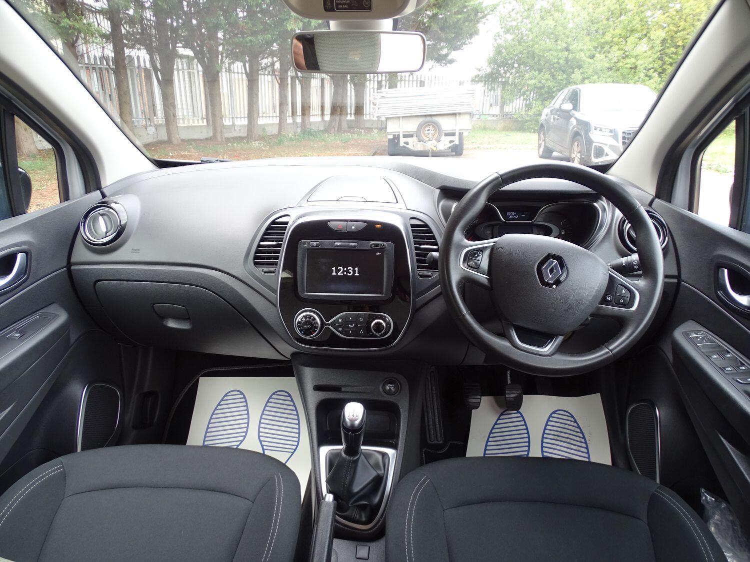 Used Renault Captur 2019 for sale - 76295868: Photo 17