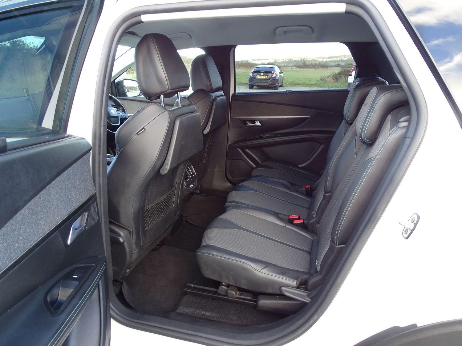 Used Peugeot 5008 2022 for sale - 76912691: Photo 14