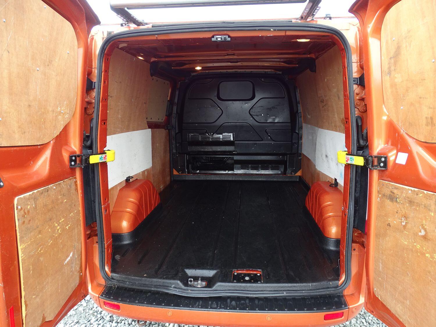 Used Ford Transit Custom 2018 for sale - 76850217: Photo 15