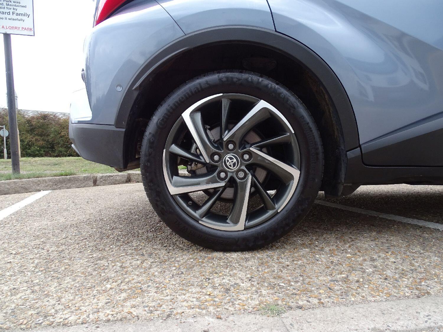 Used Toyota C-HR 2021 for sale - 76988395: Photo 18