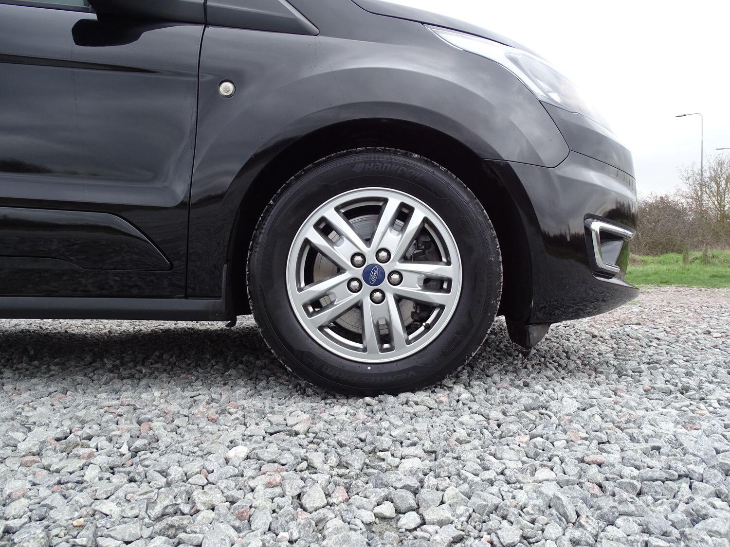 Used Ford Grand Tourneo Connect 2020 for sale - 76608063: Photo 19