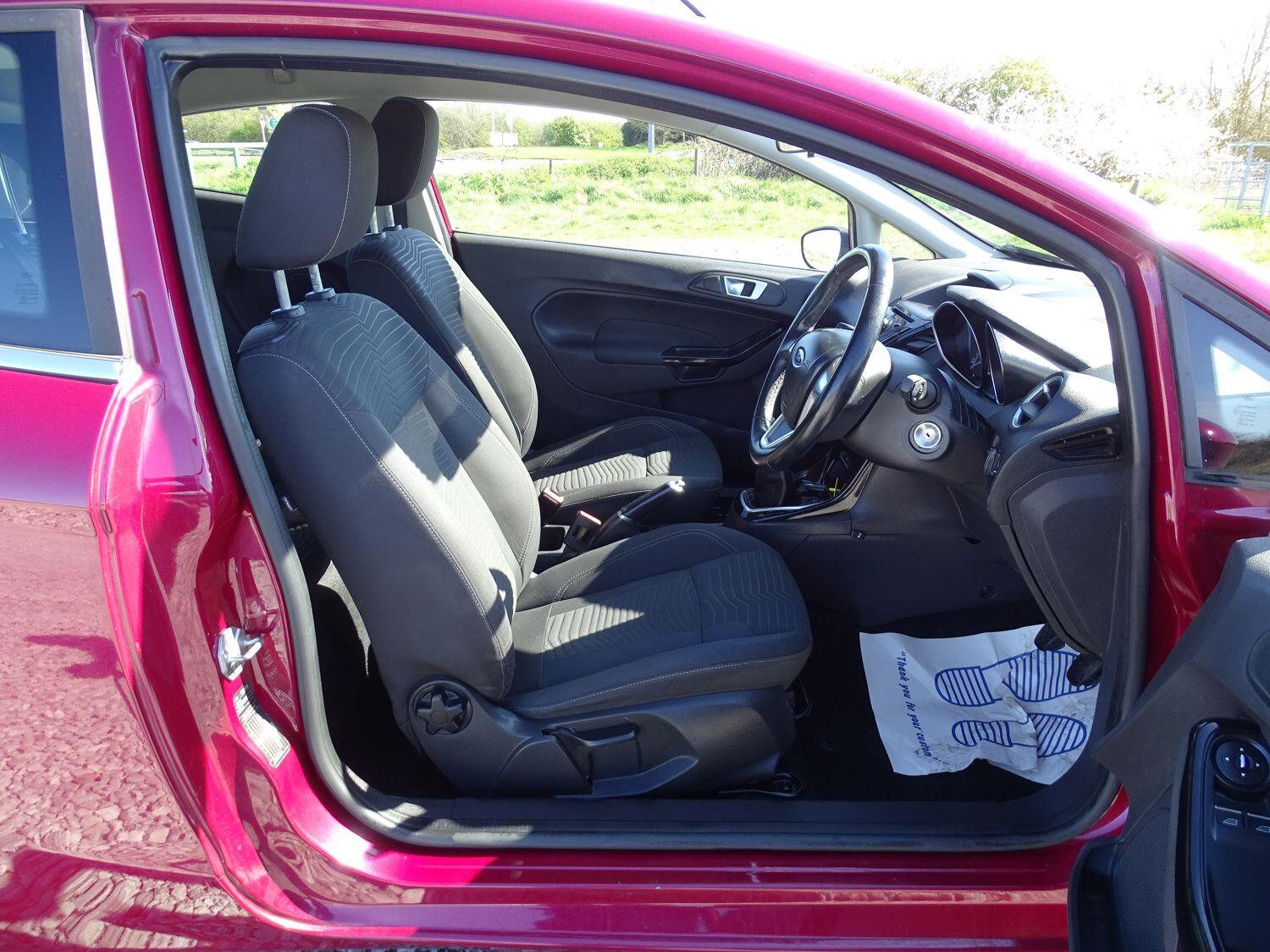 Used Ford Fiesta 2014 for sale - 77977931: Photo 19