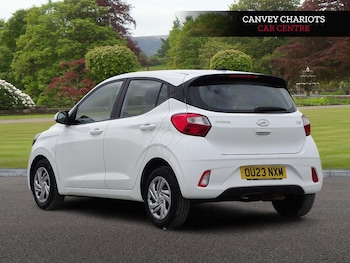Used Hyundai i10 2023 for sale - 79158623: Photo