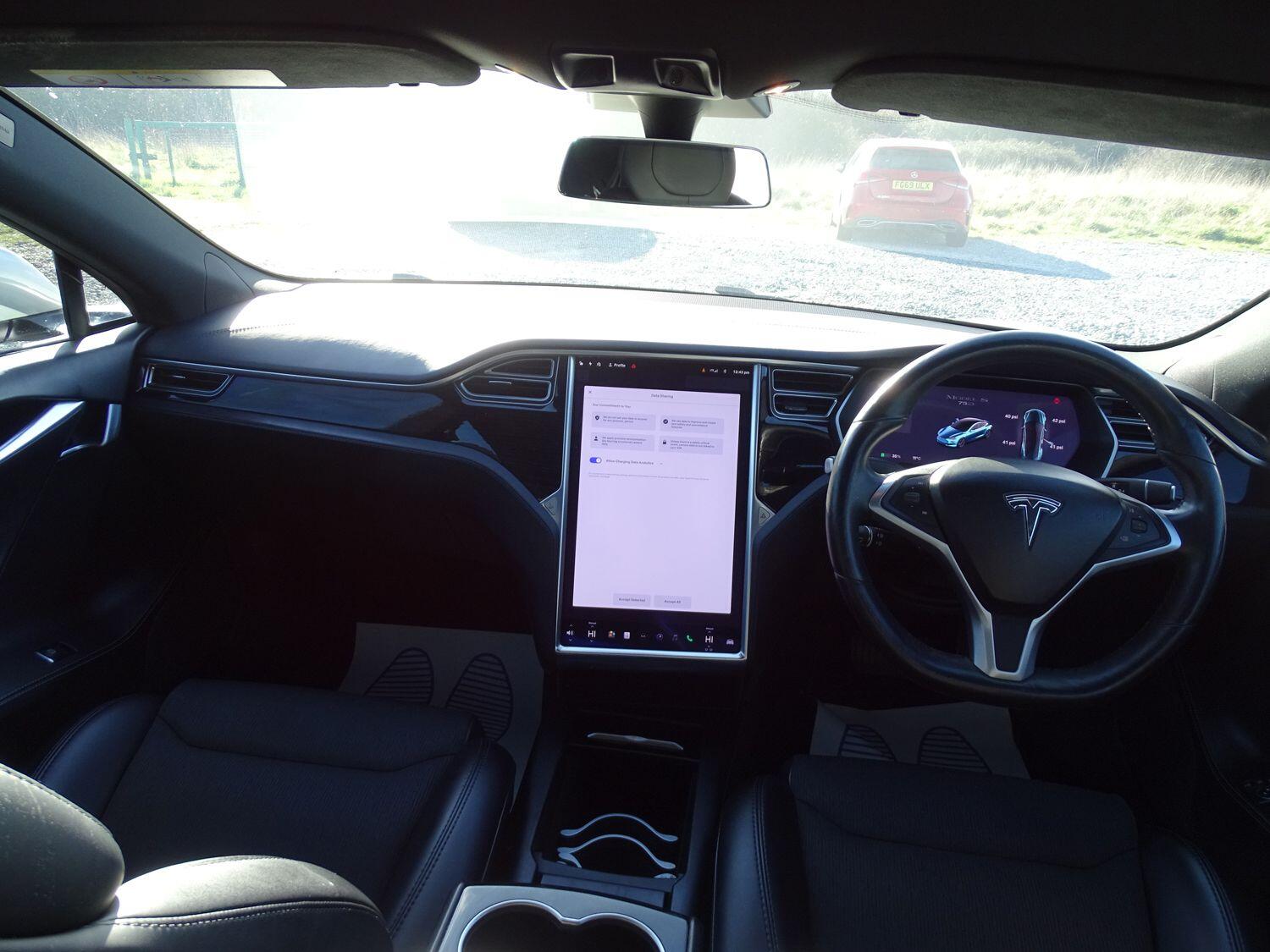 Used Tesla Model S 2018 for sale - 77994331: Photo 12