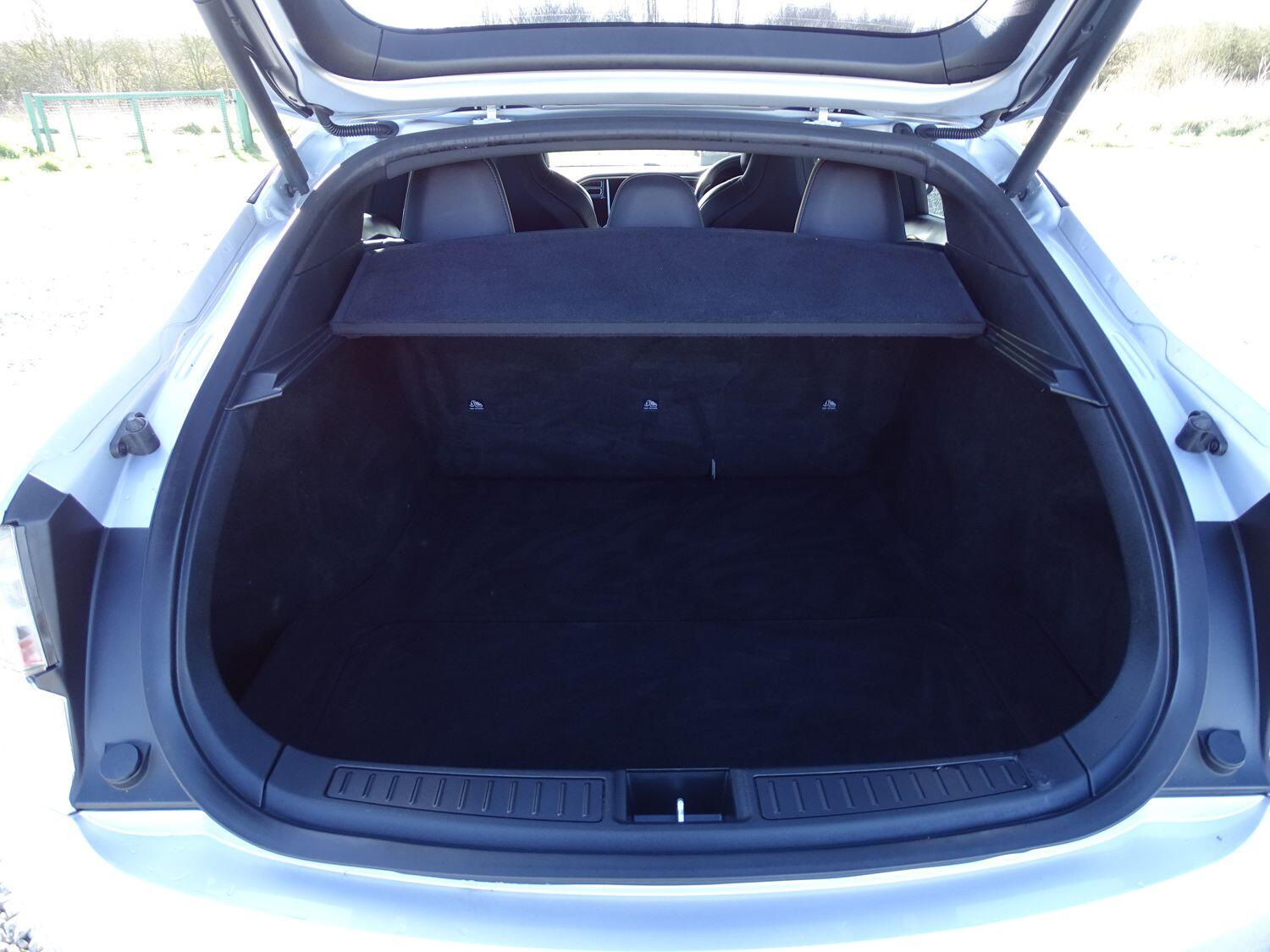 Used Tesla Model S 2018 for sale - 77994331: Photo 15