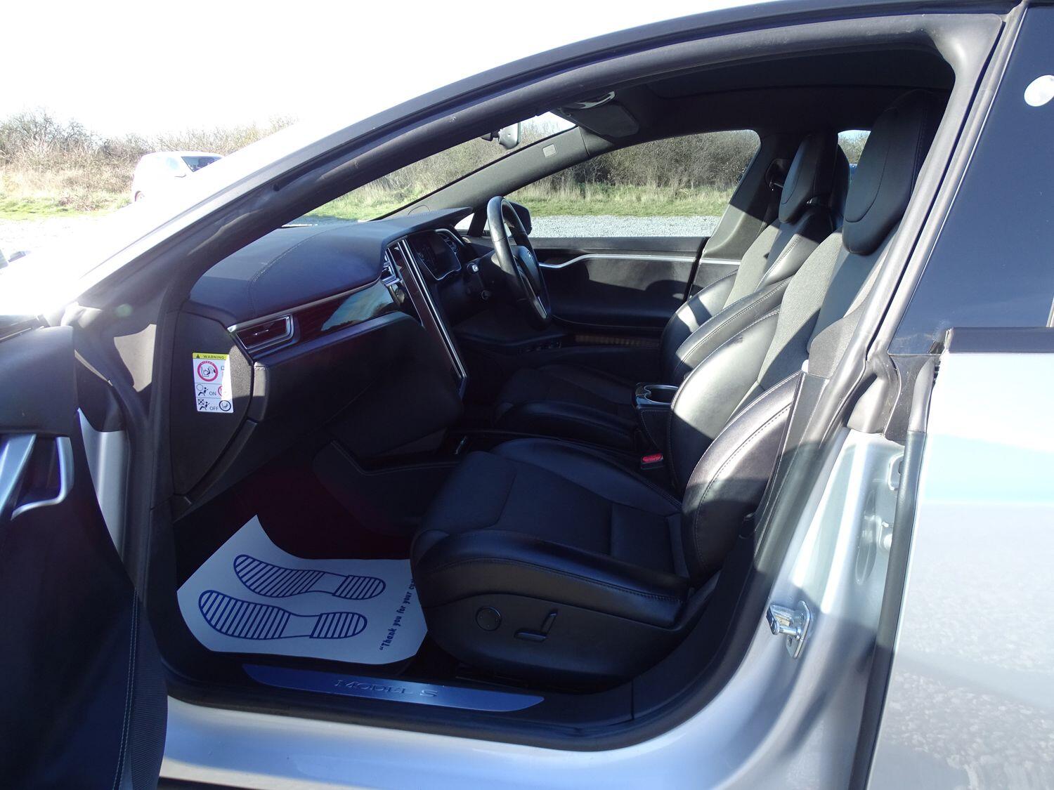 Used Tesla Model S 2018 for sale - 77994331: Photo 17