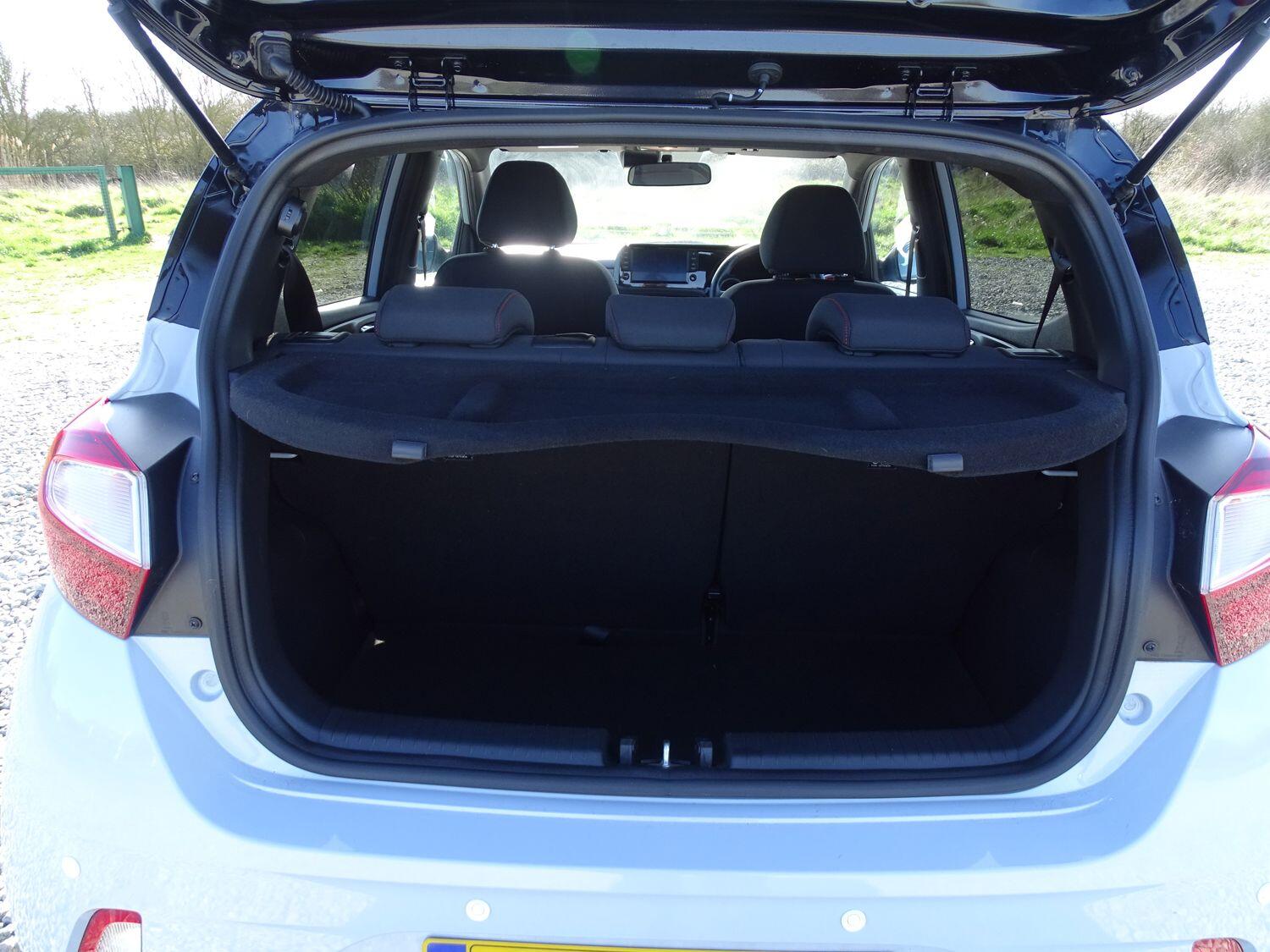 Used Hyundai i10 2021 for sale - 77386446: Photo 18