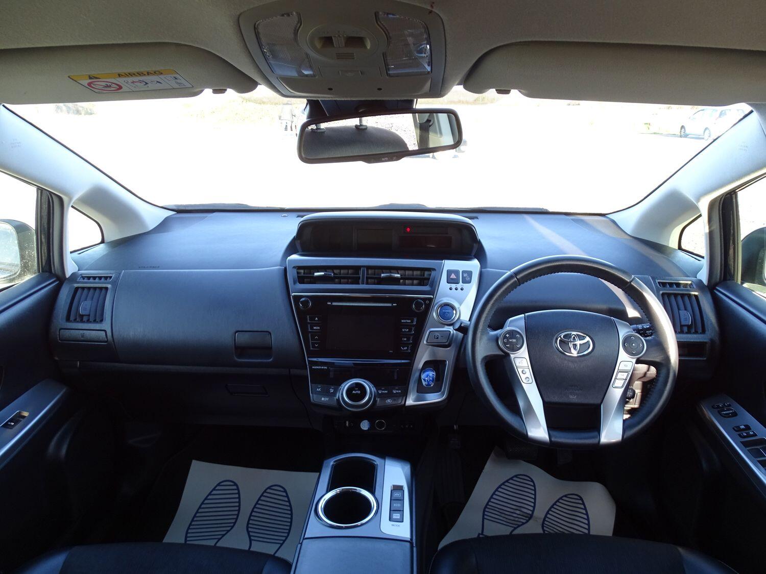 Used Toyota Prius+ 2020 for sale - 76742776: Photo 16
