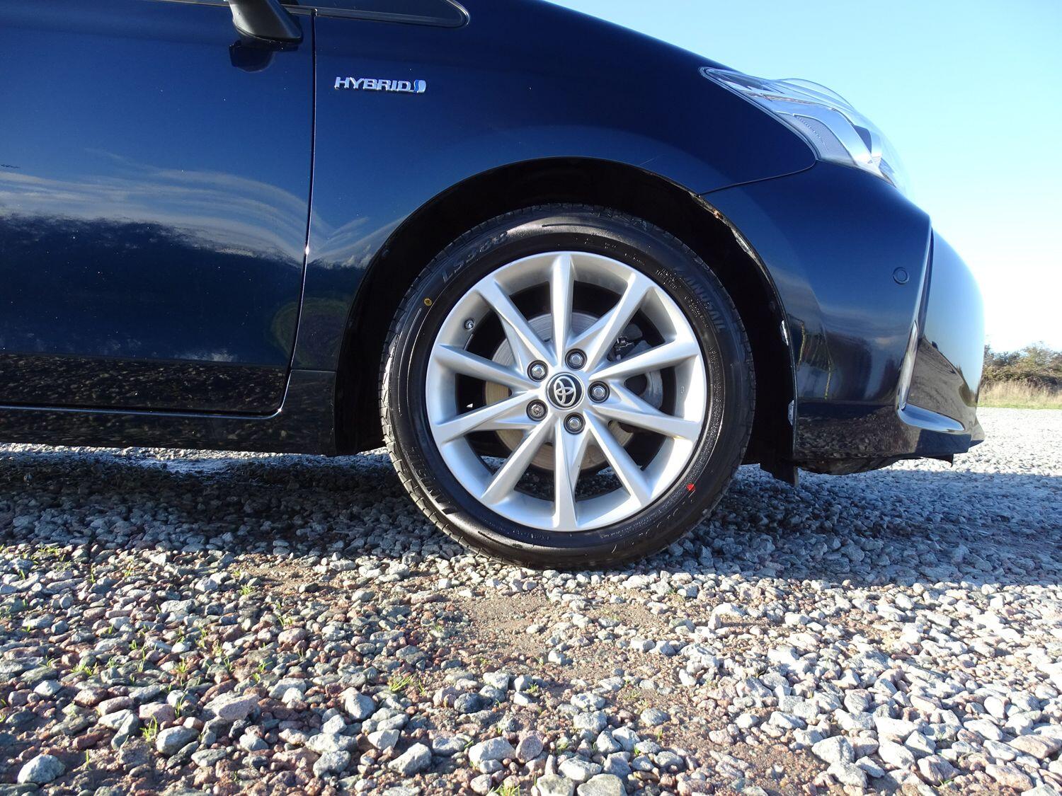 Used Toyota Prius+ 2020 for sale - 76742776: Photo 8