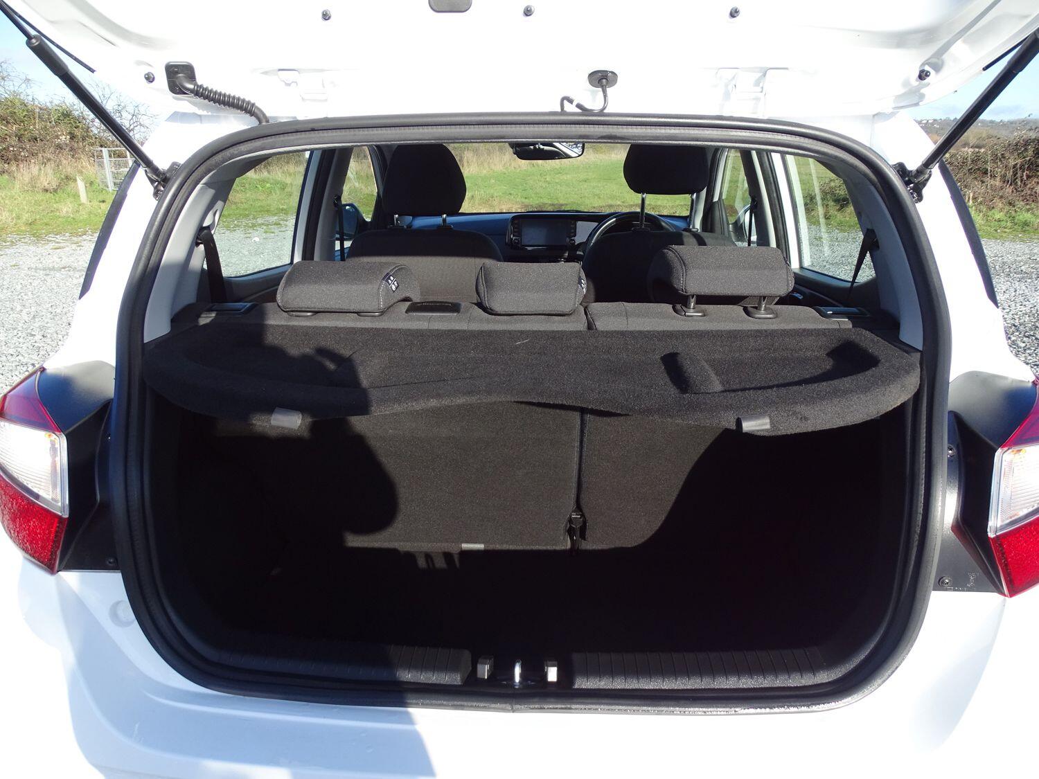 Used Hyundai i10 2025 for sale - 77175824: Photo 11