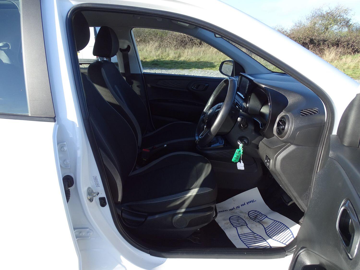 Used Hyundai i10 2025 for sale - 77175824: Photo 6