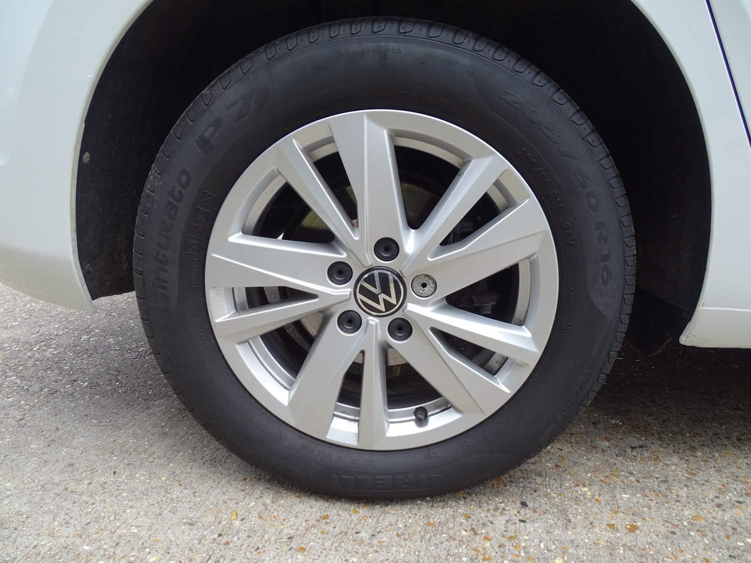 Used Volkswagen Touran 2020 for sale - 76990395: Photo 10