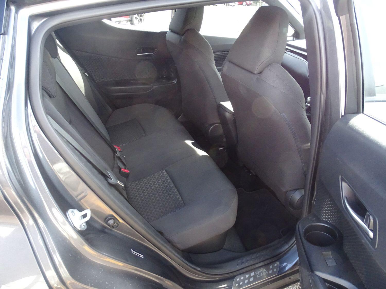 Used Toyota C-HR 2022 for sale - 76042441: Photo 13