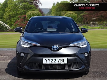 Used Toyota C-HR 2022 for sale - 76042441: Photo 2
