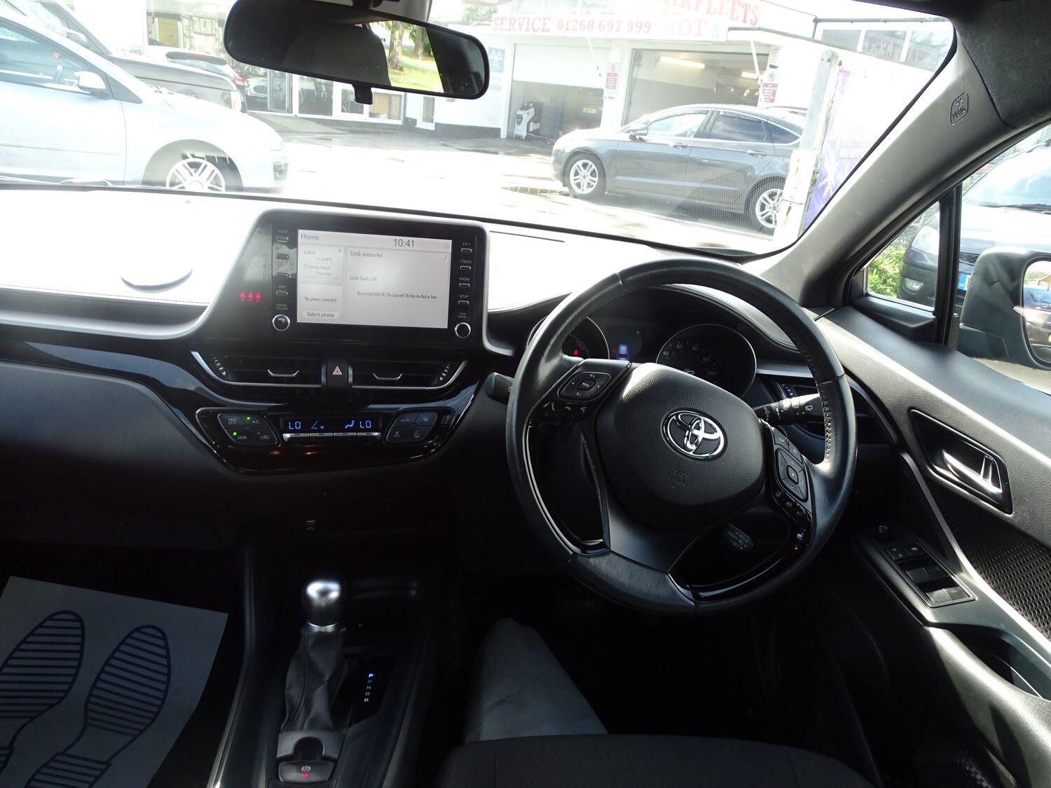 Used Toyota C-HR 2022 for sale - 76042441: Photo 9