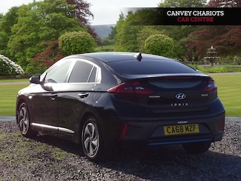 Used Hyundai IONIQ 2018 for sale - 76592108: Photo