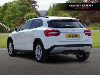 Used Mercedes-Benz GLA 2018 for sale - 78561635: Photo