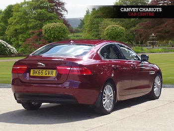 Used Jaguar XE 2015 for sale - 75609681: Photo