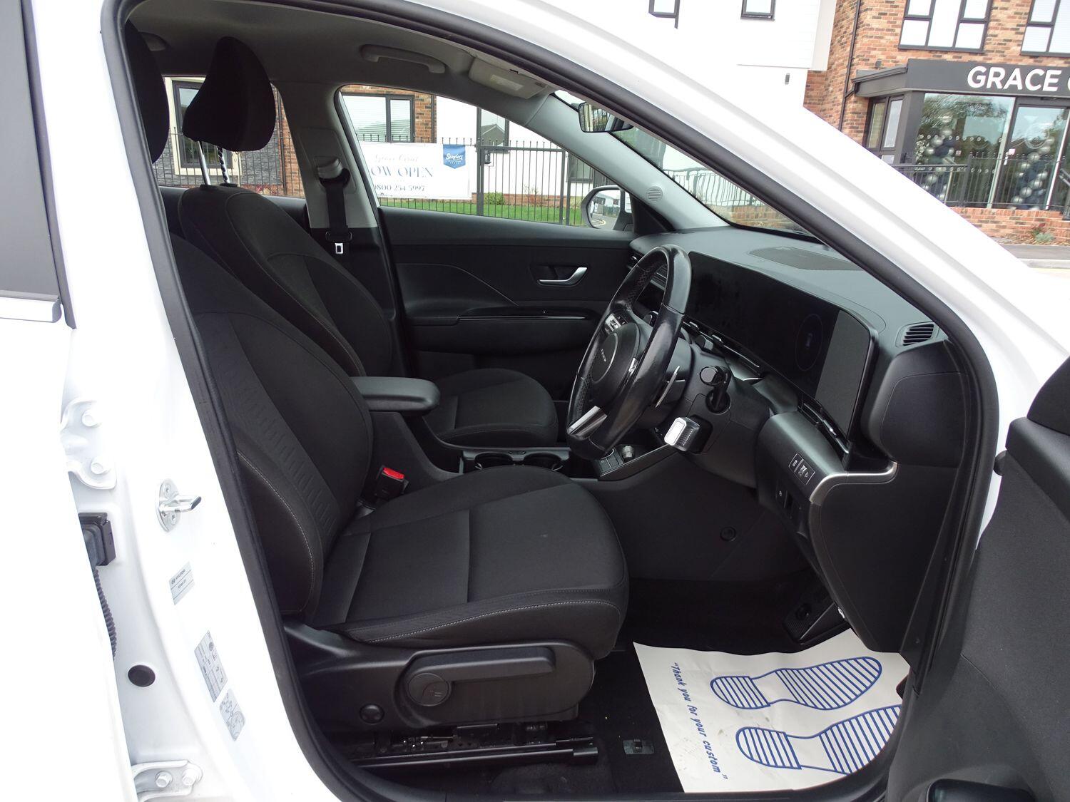 Used Hyundai KONA 2024 for sale - 76992825: Photo 9