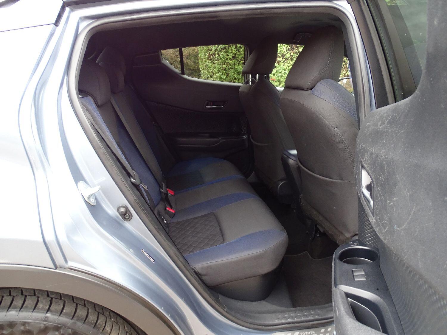 Used Toyota C-HR 2021 for sale - 75940910: Photo 12