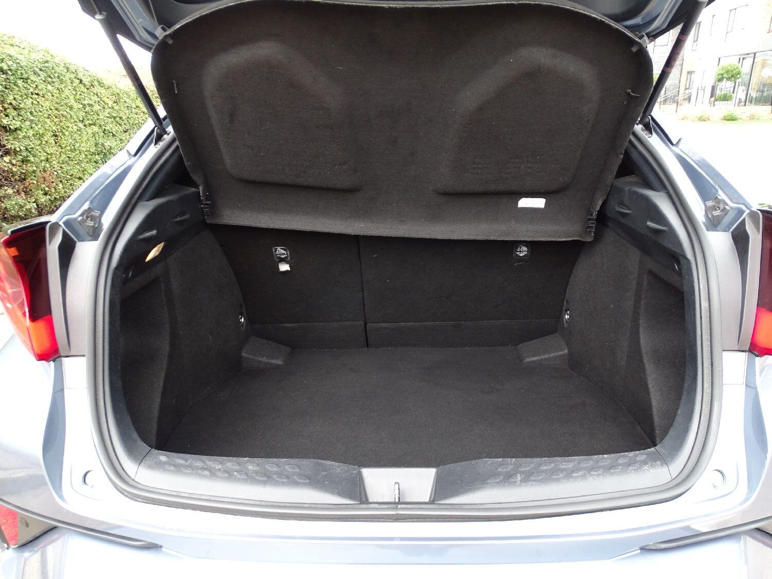 Used Toyota C-HR 2021 for sale - 75940910: Photo 13