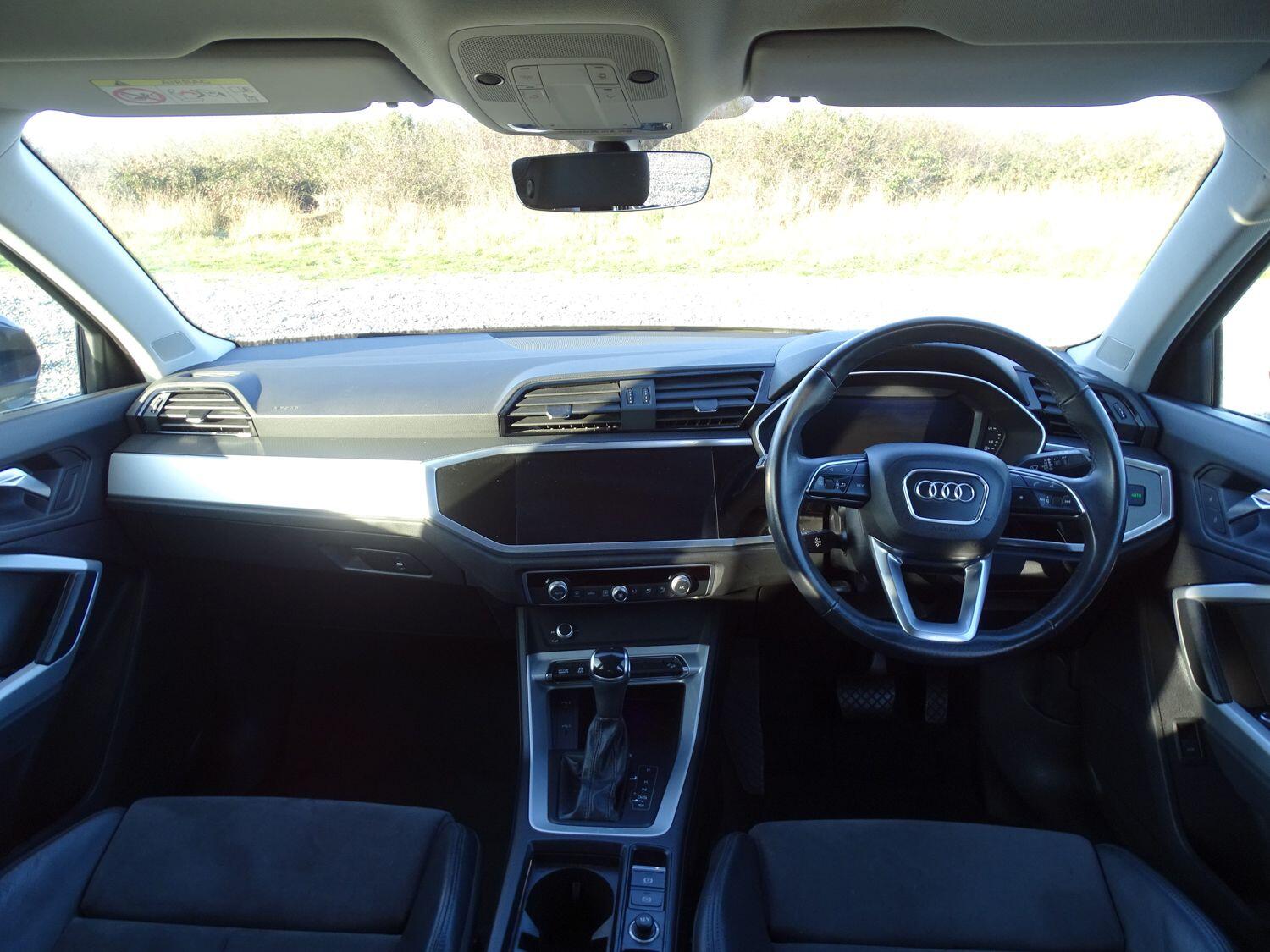 Used Audi Q3 2022 for sale - 77238117: Photo 11