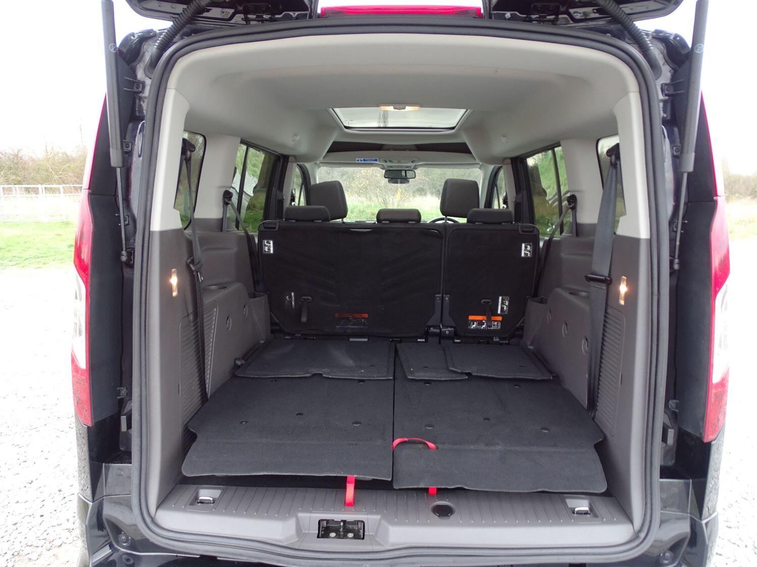 Used Ford Grand Tourneo Connect 2020 for sale - 77192042: Photo 13