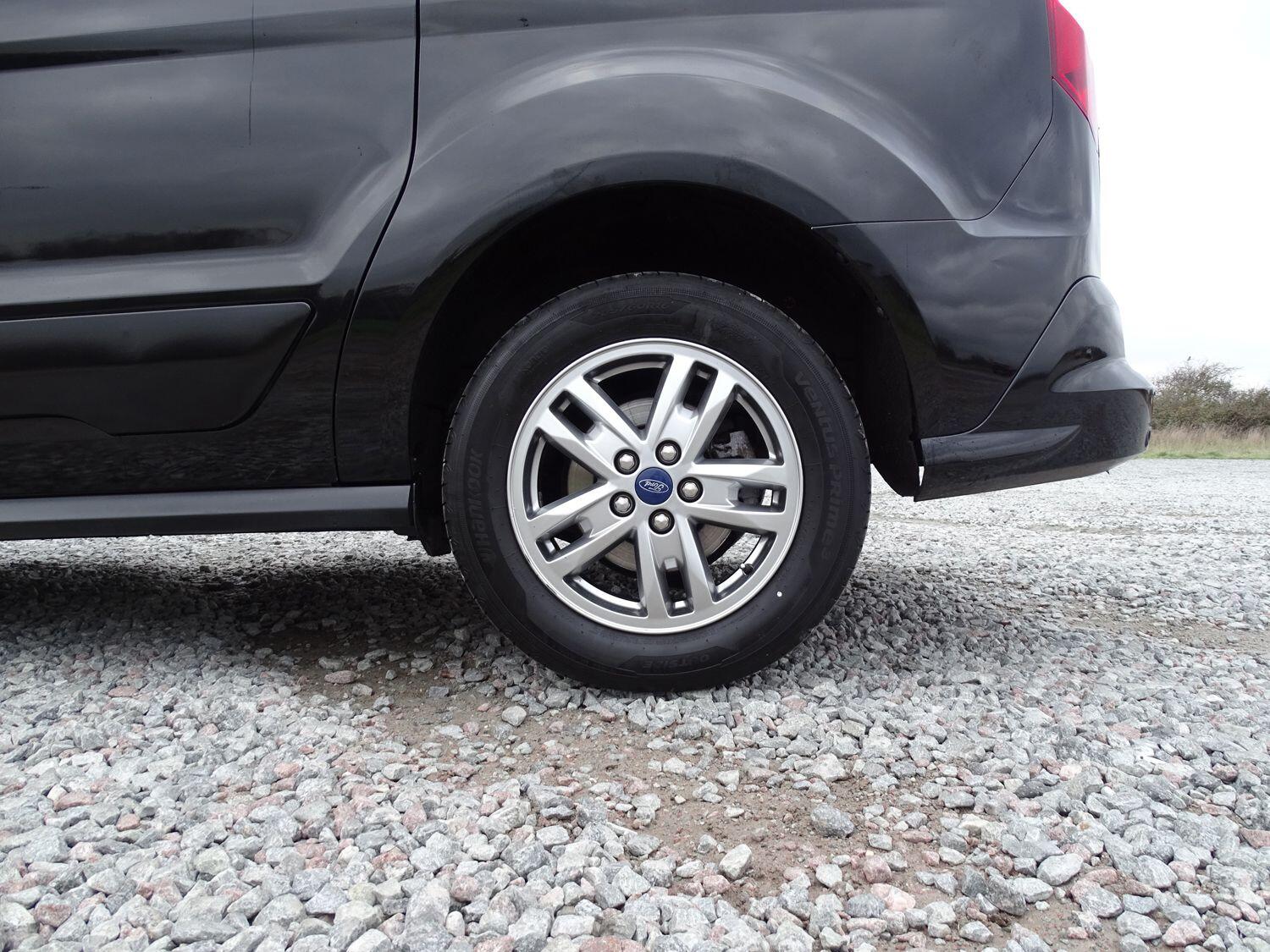 Used Ford Grand Tourneo Connect 2020 for sale - 77192042: Photo 17