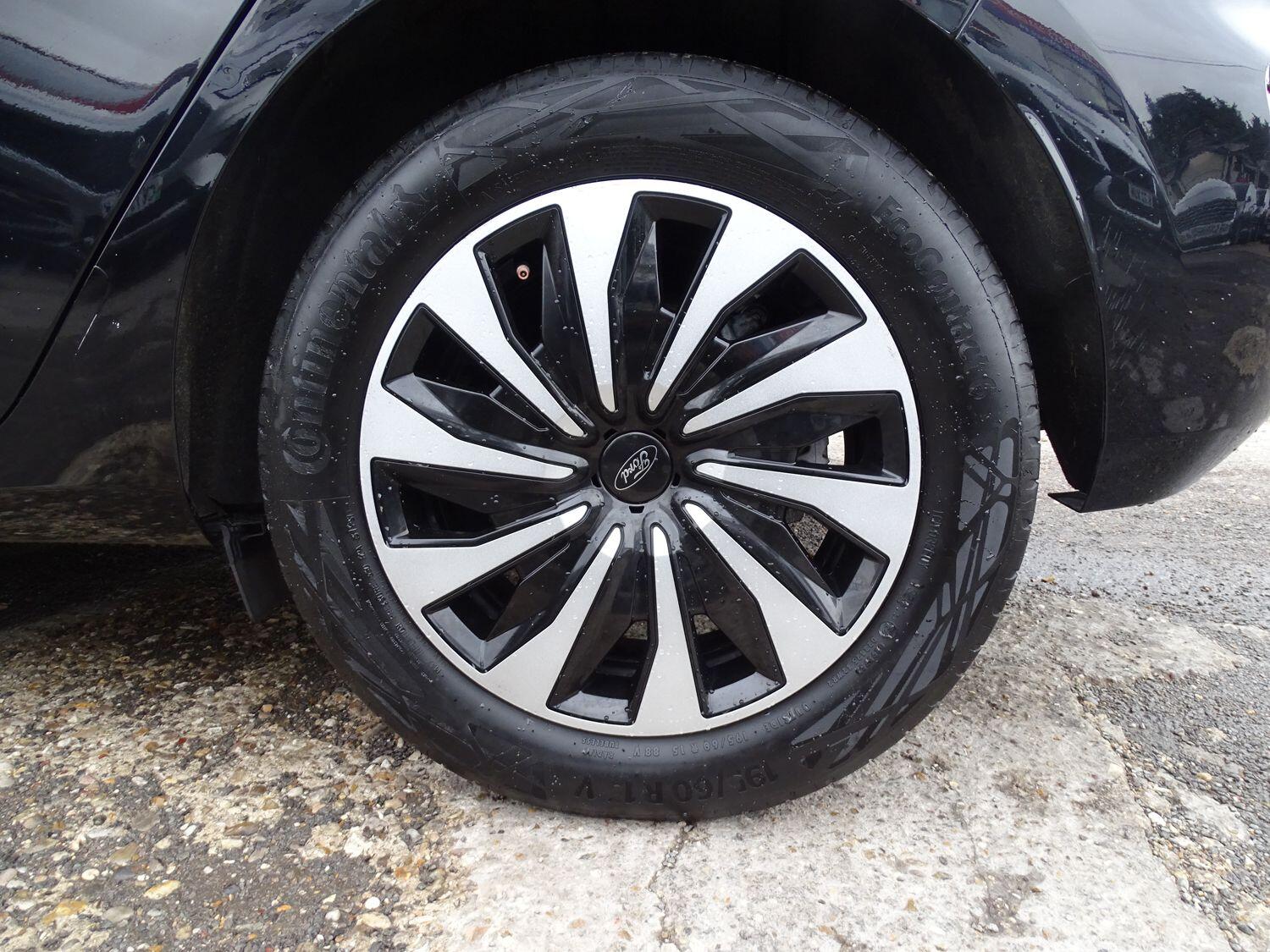 Used Ford Fiesta 2023 for sale - 75883892: Photo 14