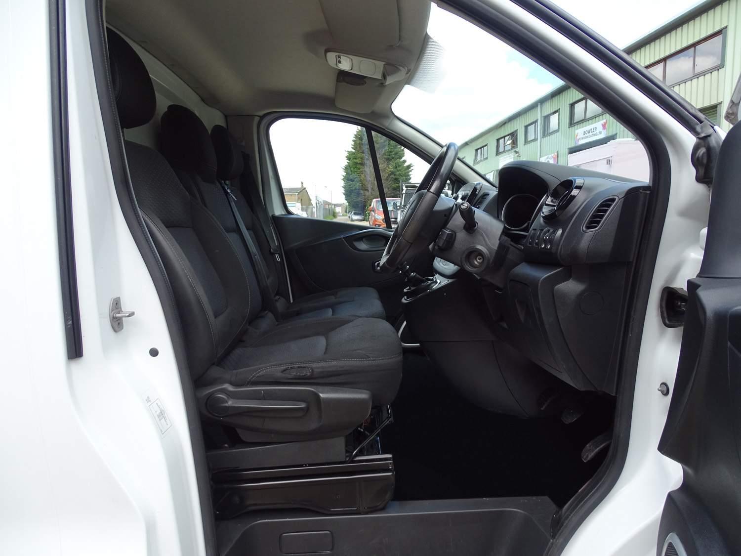 Used Vauxhall Vivaro 2018 for sale - 76295422: Photo 17