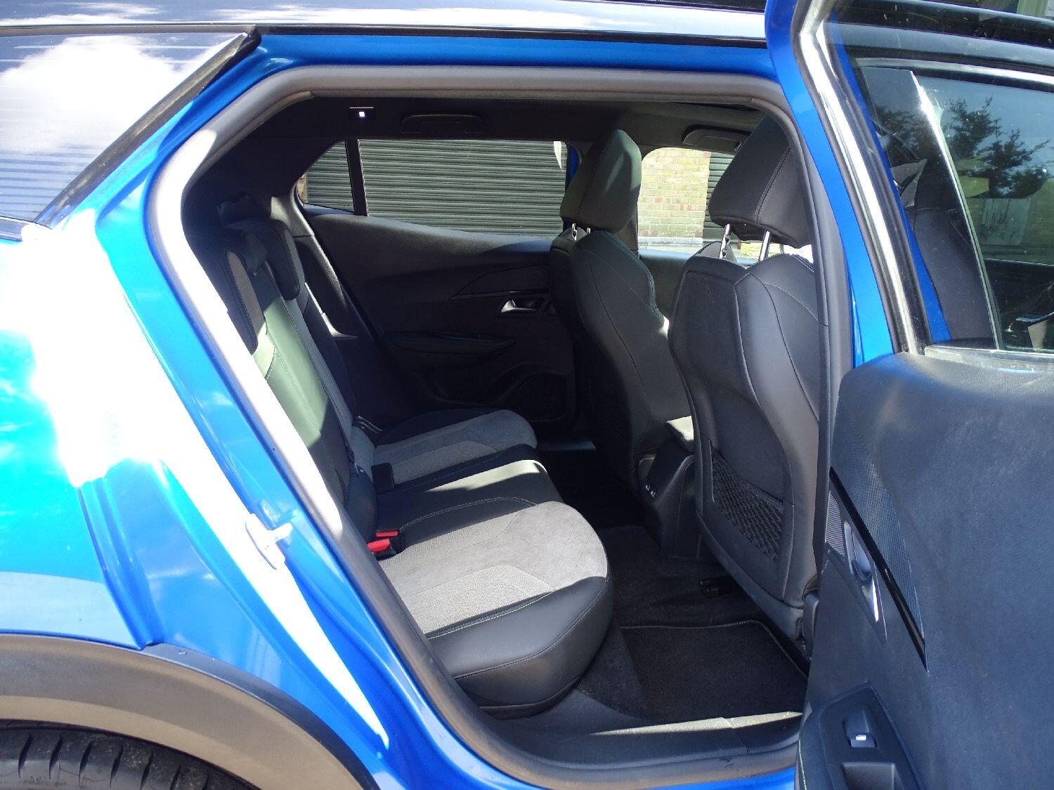 Used Peugeot E-2008 2020 for sale - 76042745: Photo 16