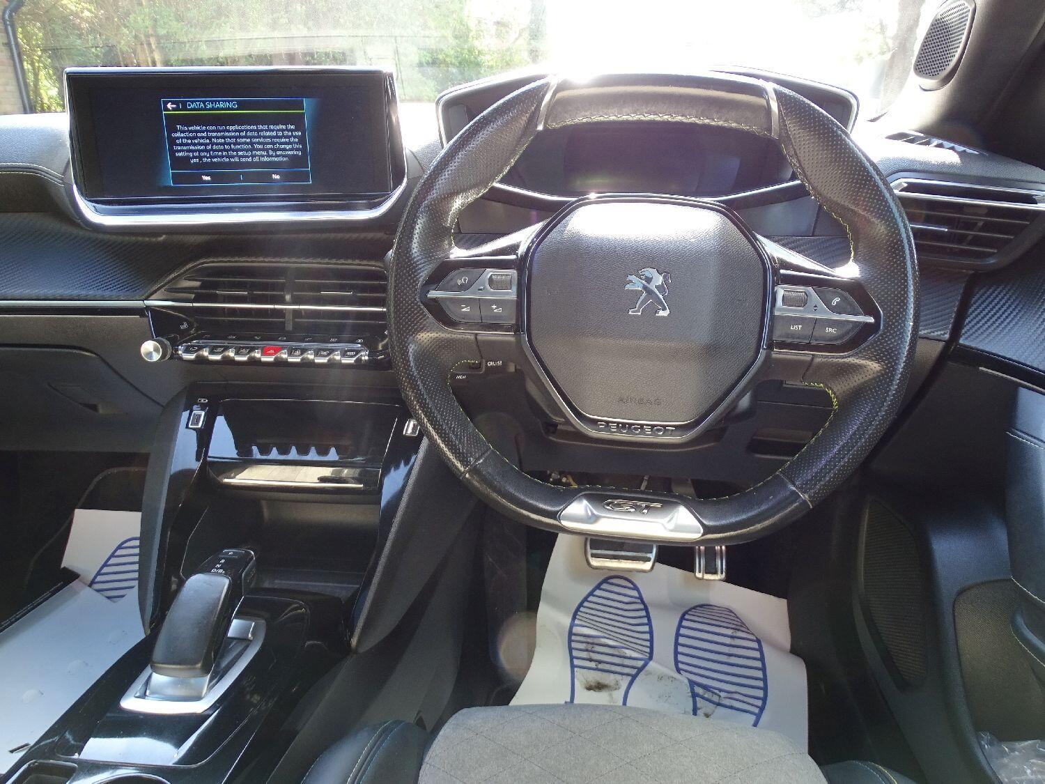 Used Peugeot E-2008 2020 for sale - 76042745: Photo 18