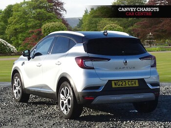 Used Renault Captur 2023 for sale - 77109740: Photo
